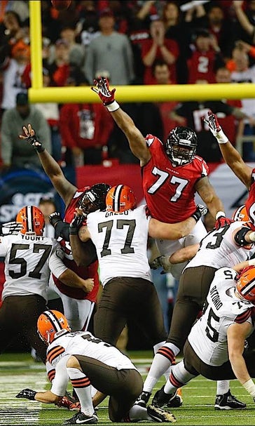 Cundiff field goal leads Browns past Falcons 26-24
